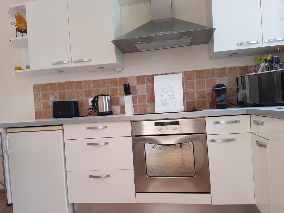 Gémenos Studio Independant A La Villa Garlaban 3 Etoiles מראה חיצוני תמונה